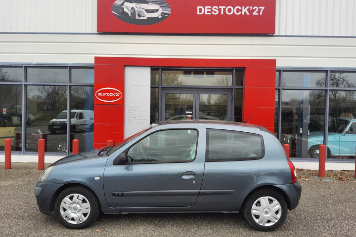 RENAULT CLIO CAMPUS