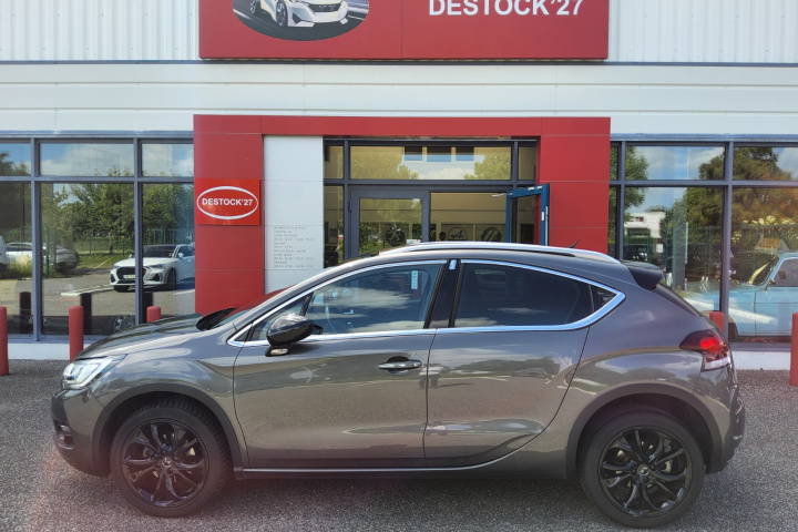 DS DS4