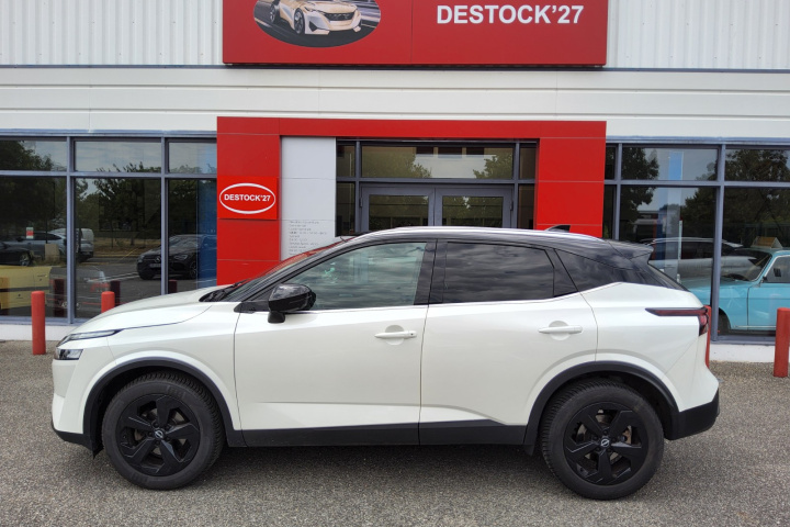 NISSAN QASHQAI 2022
